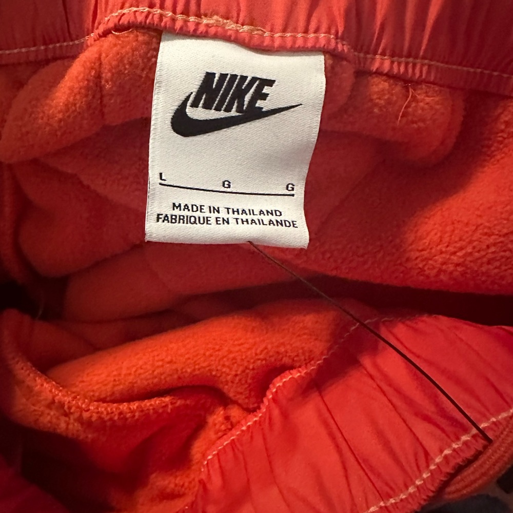 Nike Loose Fit High Rise- Size Large - Picture 4 of 6